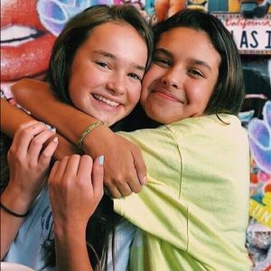 Meet your Posher, Julia